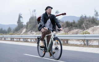 Air 30 Ultra e-bike with auto triple-speed, eco-sport dual mode, anti-theft GPS and smart torque sensor.