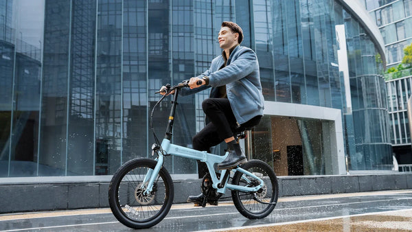How Weather and Terrain Affect Your E-Bike Choice