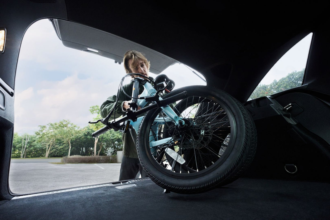 Essential Safety Tips for Folding Electric Bike Riders in UK Cities