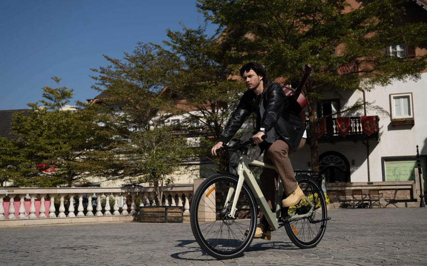 Best E-Bikes for Hilly UK Cities: ADO Air 30 Ultra electric bike