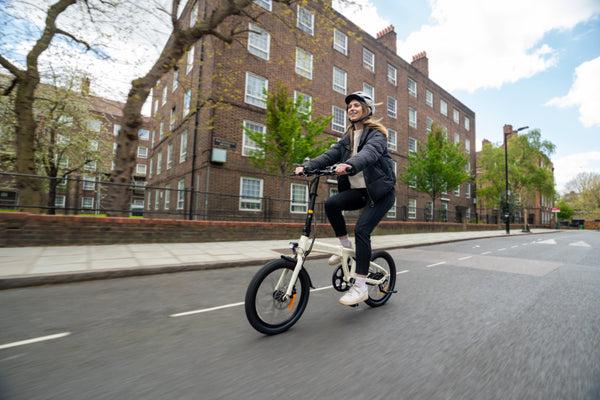 UK Bike Lanes: The E-Bike Rider's Essential Guide